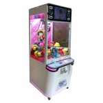 White Claw Vending Machine For Sale|2022 Best Arcade Claw Machine Made In China