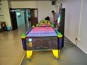 2022 Best Air Hockey Arcade Game Table For SaleIce Hockey Table Machine In China