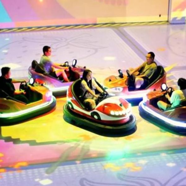 interactive-bumper-car-projection